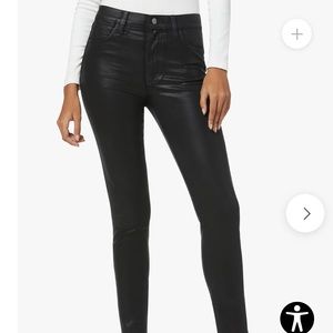 COPY - THE CHARLIE
HIGH RISE SKINNY ANKLE // COATED // BLACK NWOT